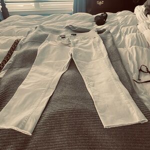 NYJD White Slim Jeans
Size 14